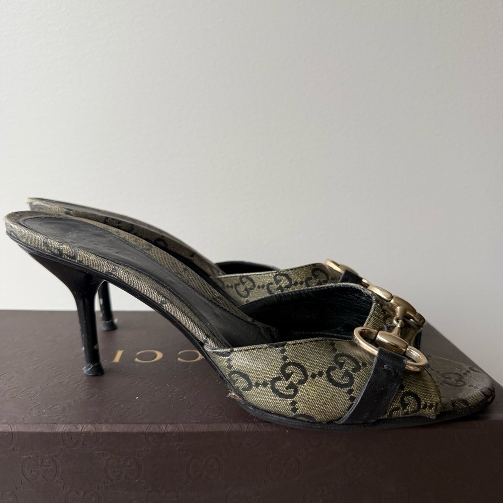 Gucci Heels - Picture 3 of 8